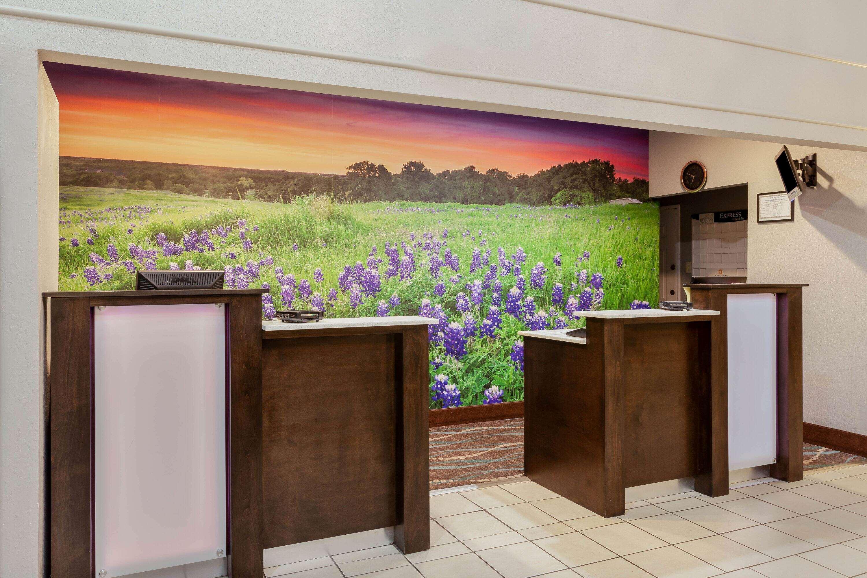 La Quinta By Wyndham Kerrville Exterior foto